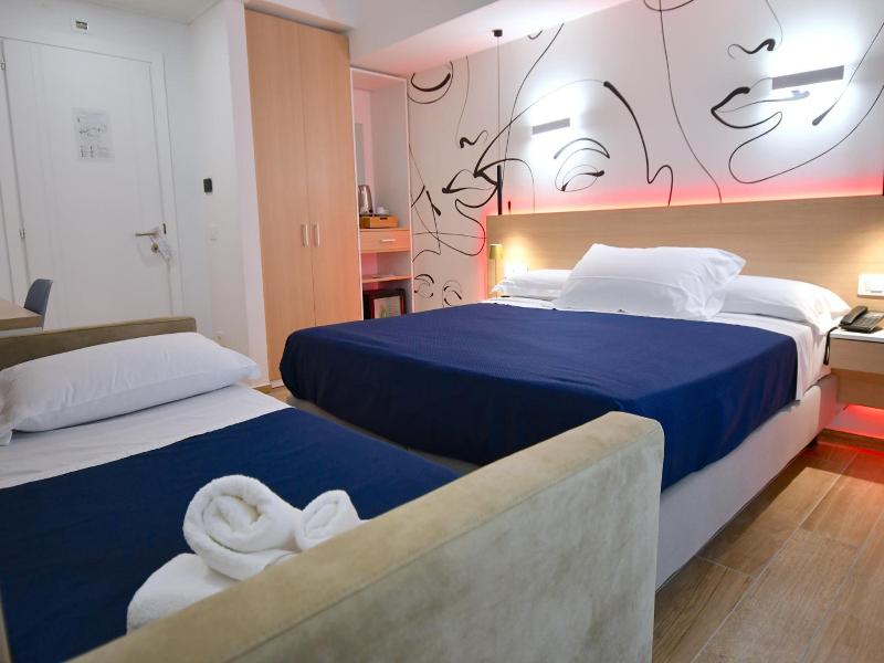 Bajamar Beach Hotel image