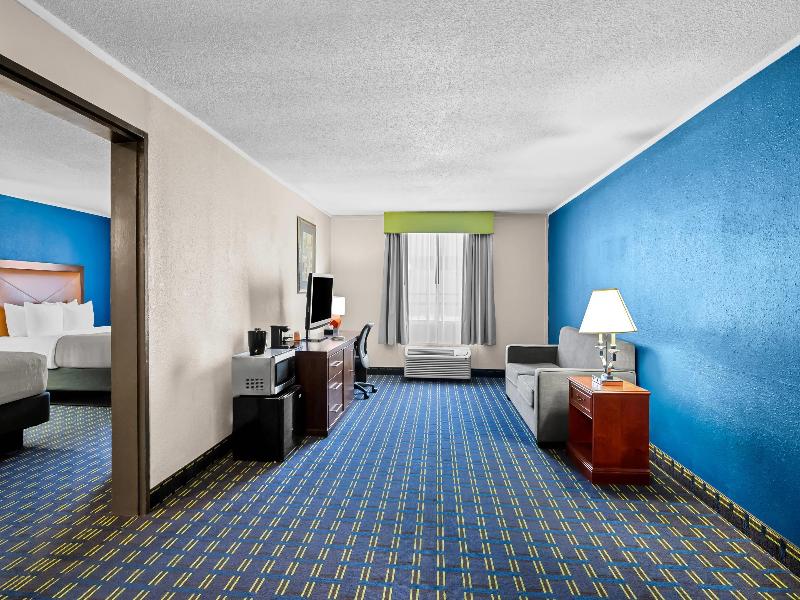 Quality Inn Little Rock South image
