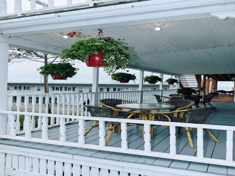 Auberge Sur Mer
