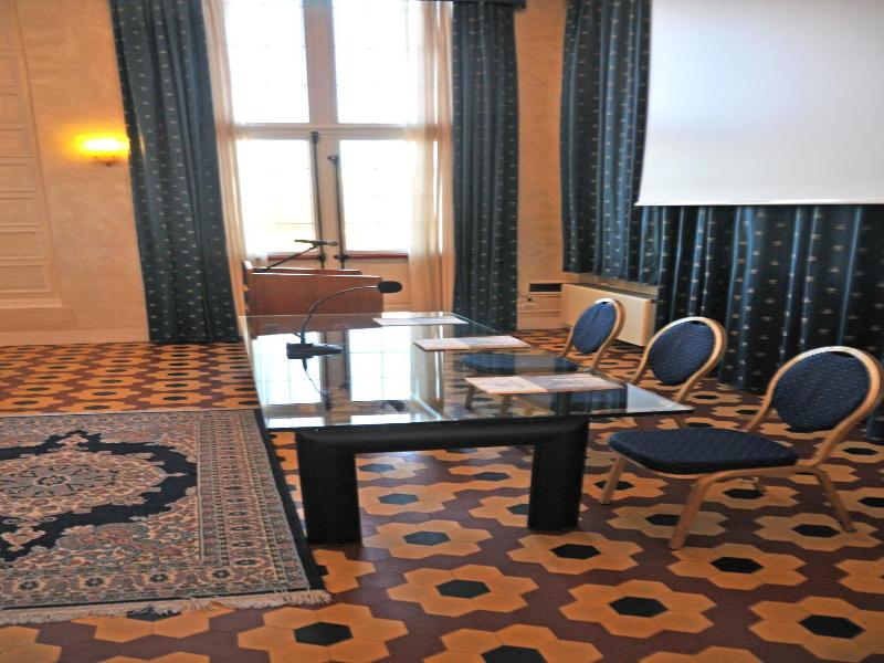 Grand Hotel image