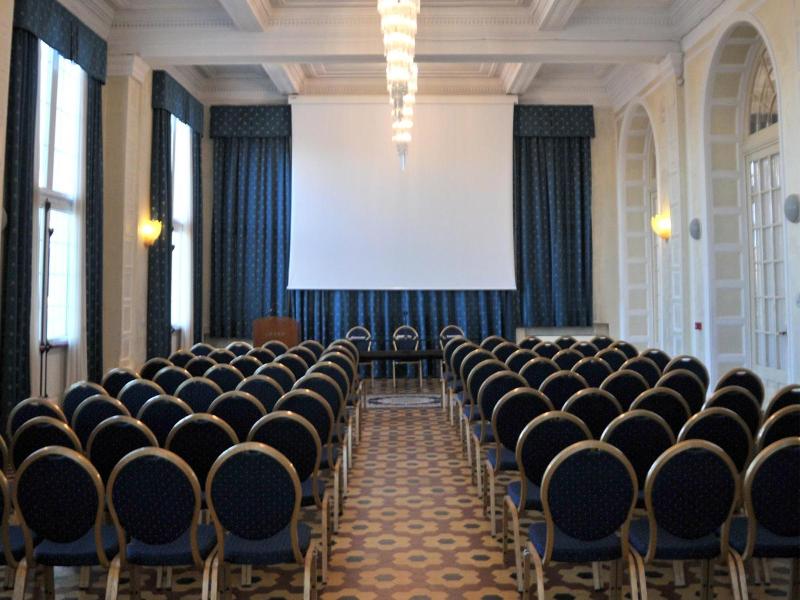 Grand Hotel image