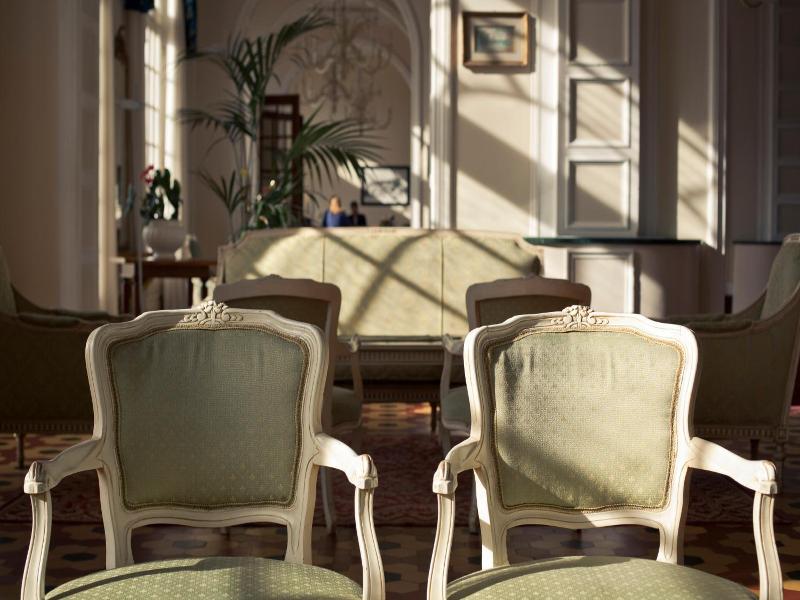 Grand Hotel image