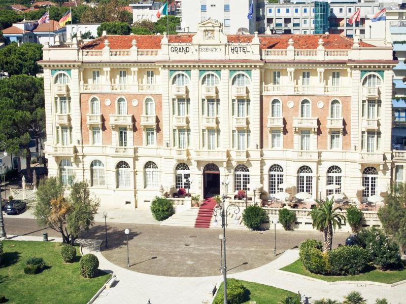 Grand Hotel image