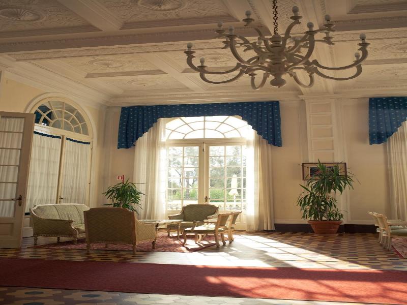 Grand Hotel image