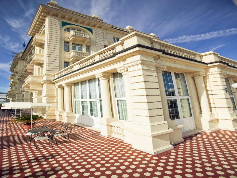 Grand Hotel image
