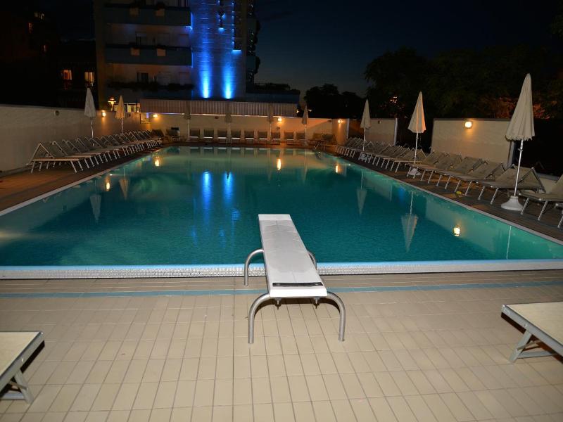 Grand Hotel image