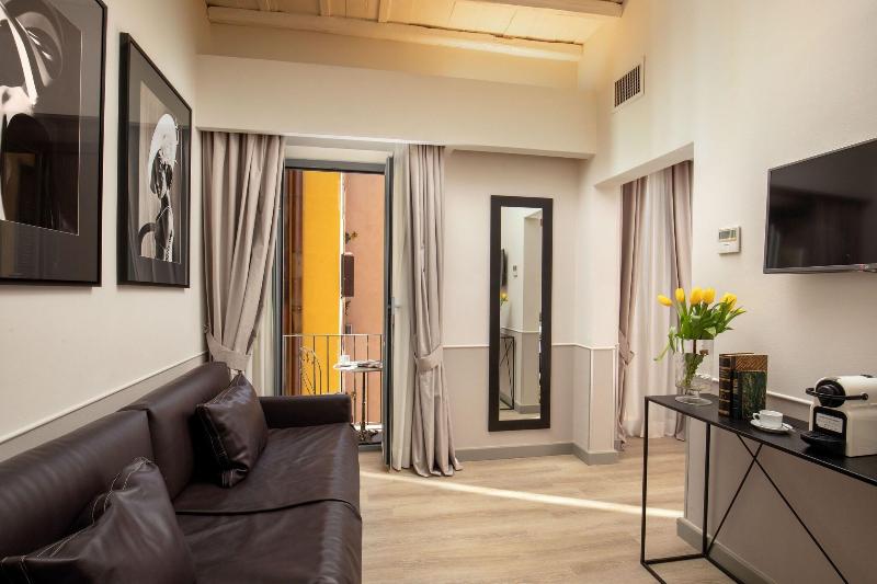 Condotti Palace image