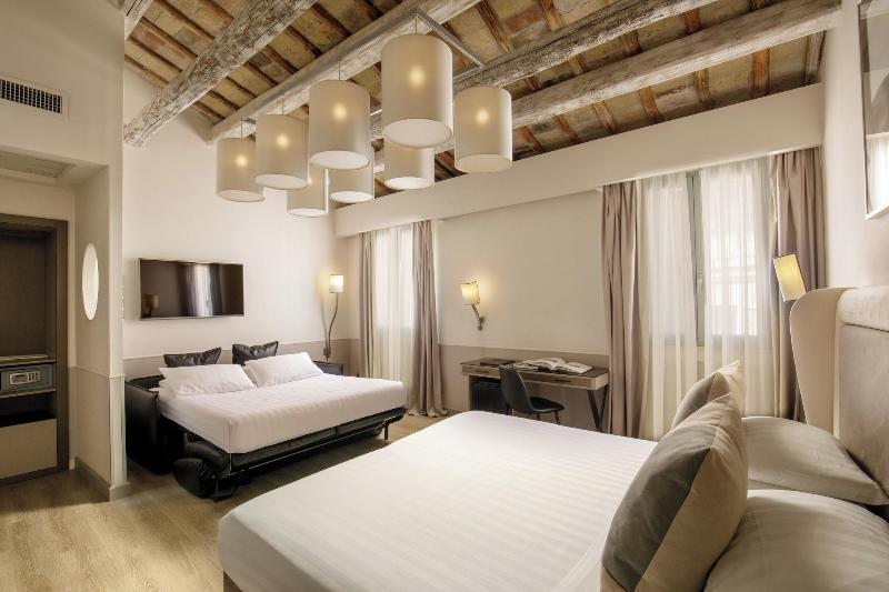 Condotti Palace image