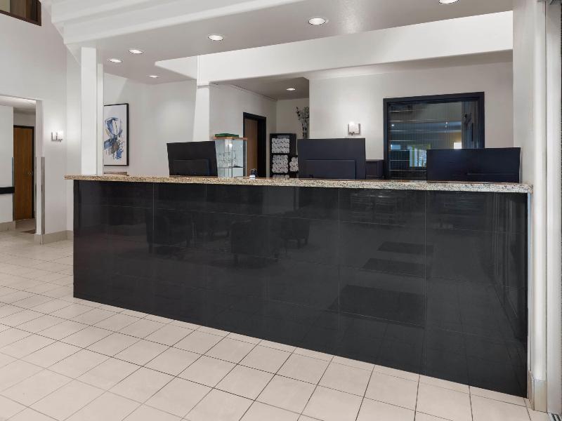 Super 8 By Wyndham Quebec City