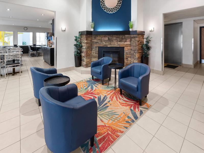 Super 8 By Wyndham Quebec City