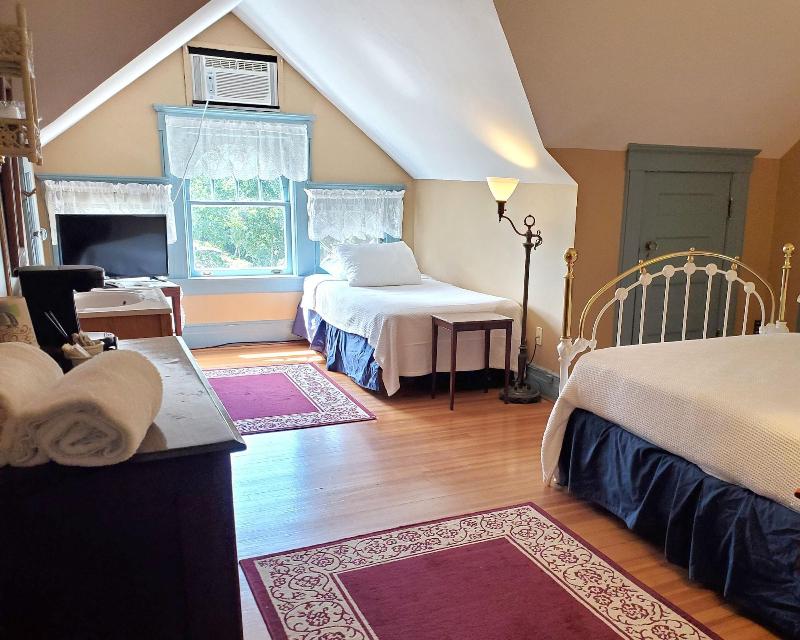 Hartness House image