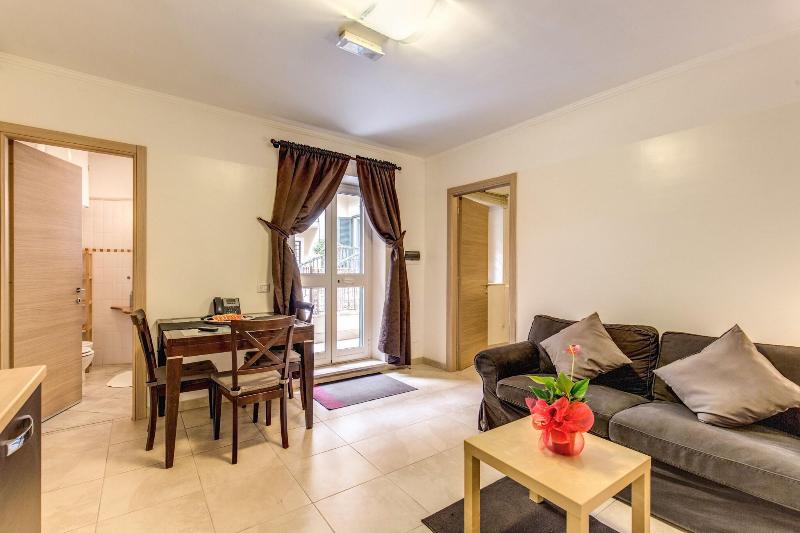 Aurelia Vatican Apartments image
