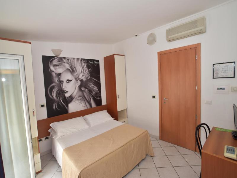 Villa del Parco image