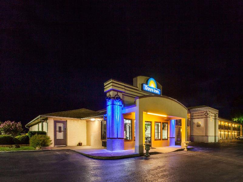 Days Inn By Wyndham El Reno image