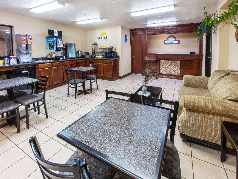 Days Inn By Wyndham El Reno image