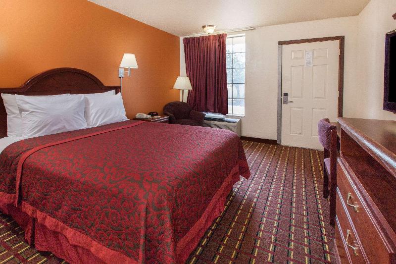 Days Inn By Wyndham El Reno image