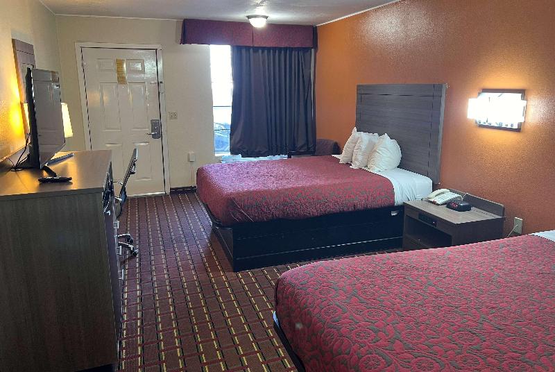 Days Inn By Wyndham El Reno image