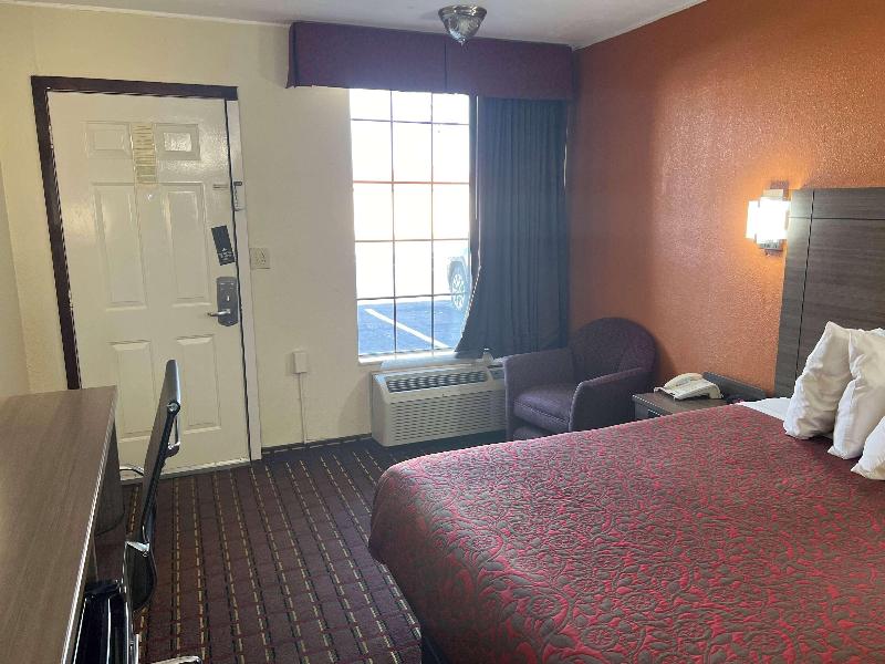 Days Inn By Wyndham El Reno image