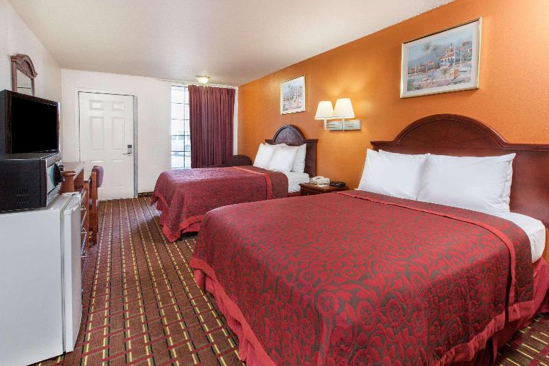Days Inn By Wyndham El Reno image
