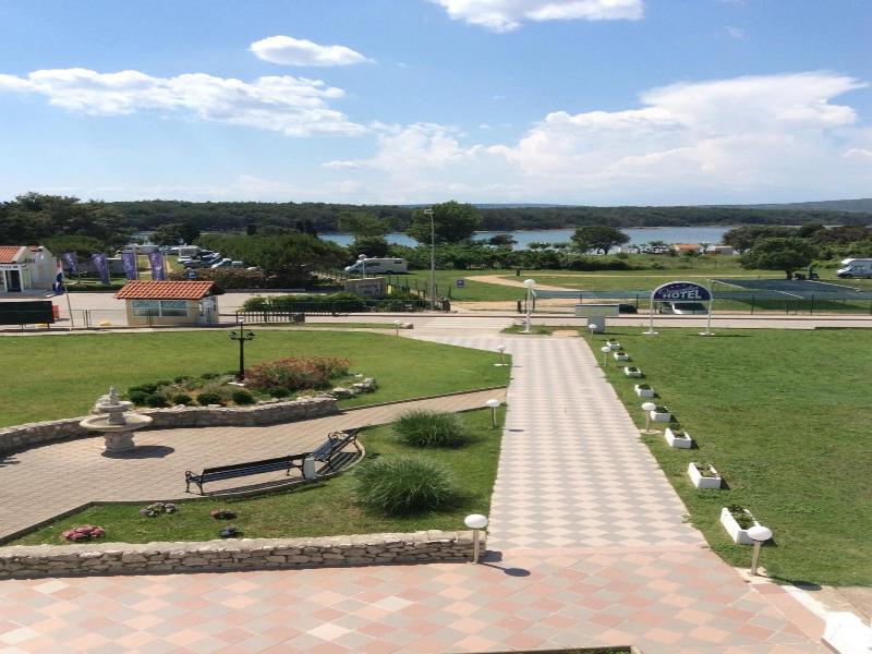 Omorika Hotel Punat image