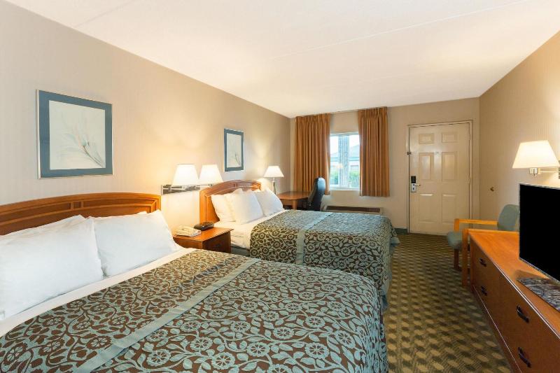 Days Inn by Wyndham Richmond image