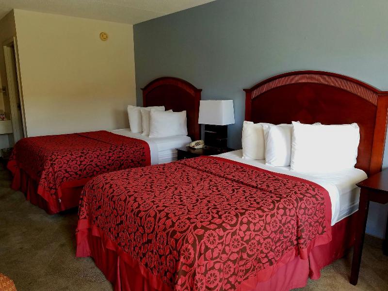 Days Inn by Wyndham Richmond image