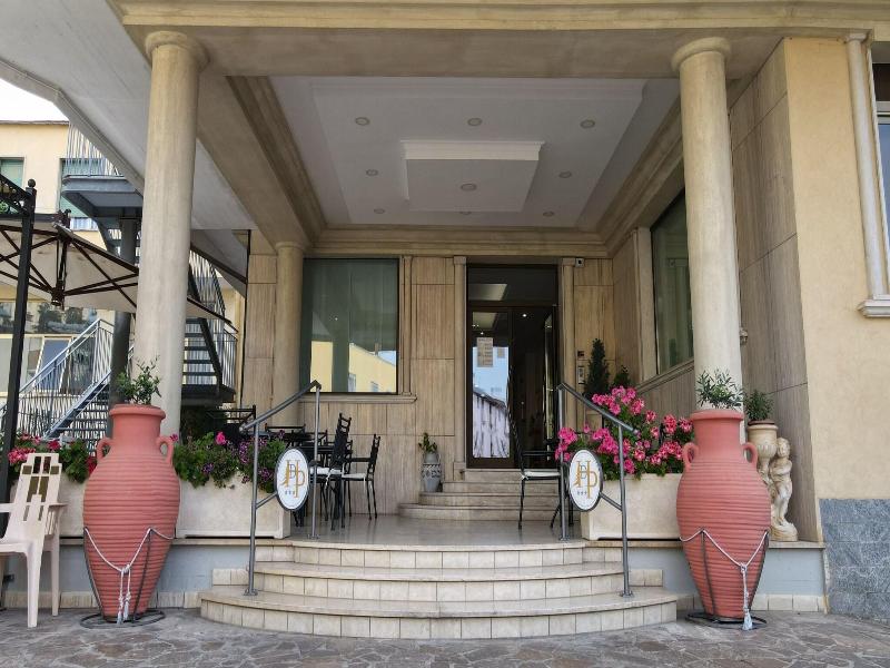 Hotel dei Pini image