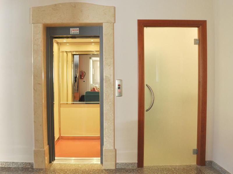 Hotel dei Pini image