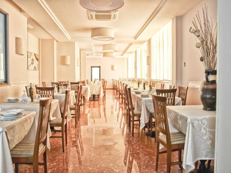 Hotel dei Pini image