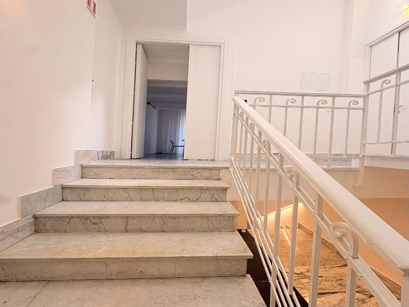 Casa Blanca image