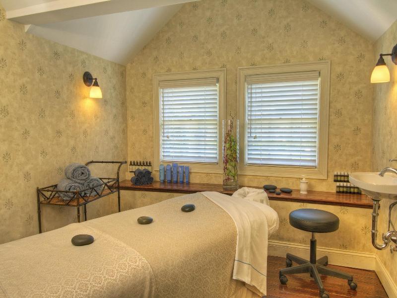 The Pointe at Castle Hill Resort & Spa image