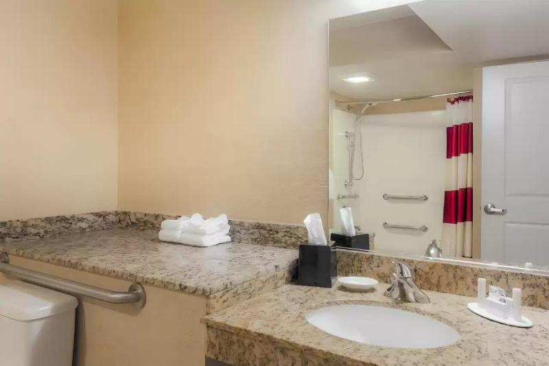 Mainstay Suites St. Louis - Galleria image