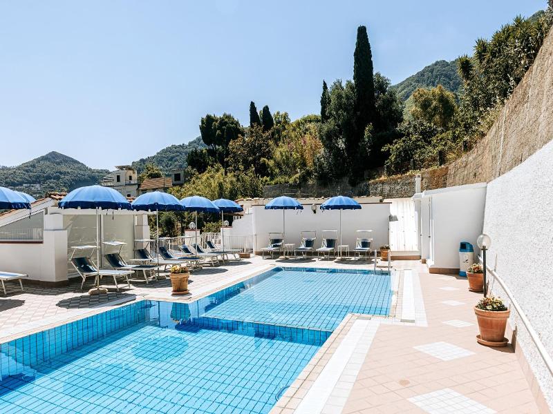 Villa d'Orta image