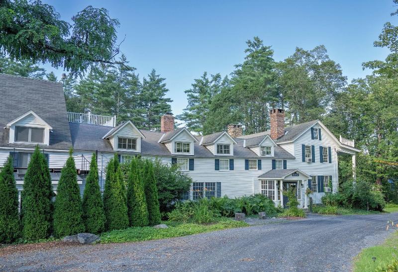 The Inn at Weathersfield image