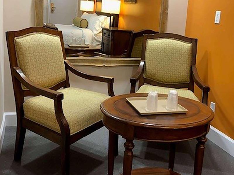 Howard Johnson By Wyndham Ridgecrest Ca image