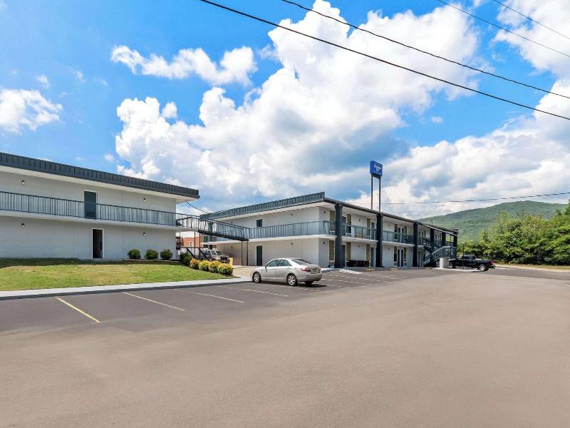 Americas Best Value Inn & Suites Dalton image