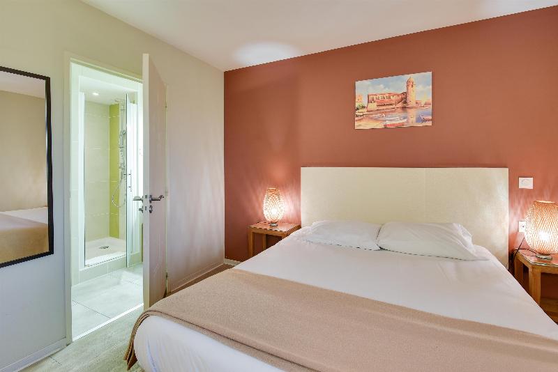 Kyriad Perpignan Sud image