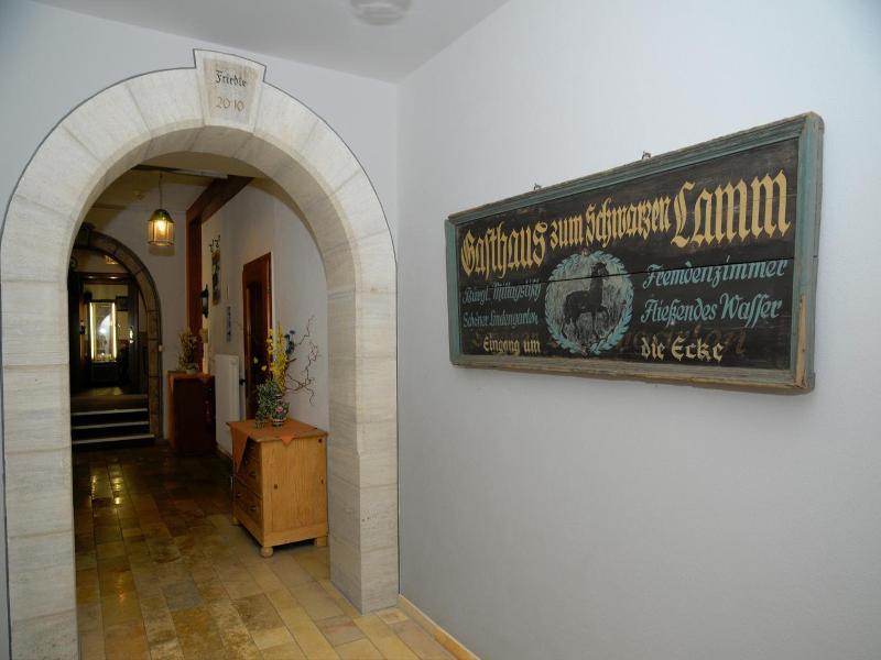 Schwarzes Lamm image