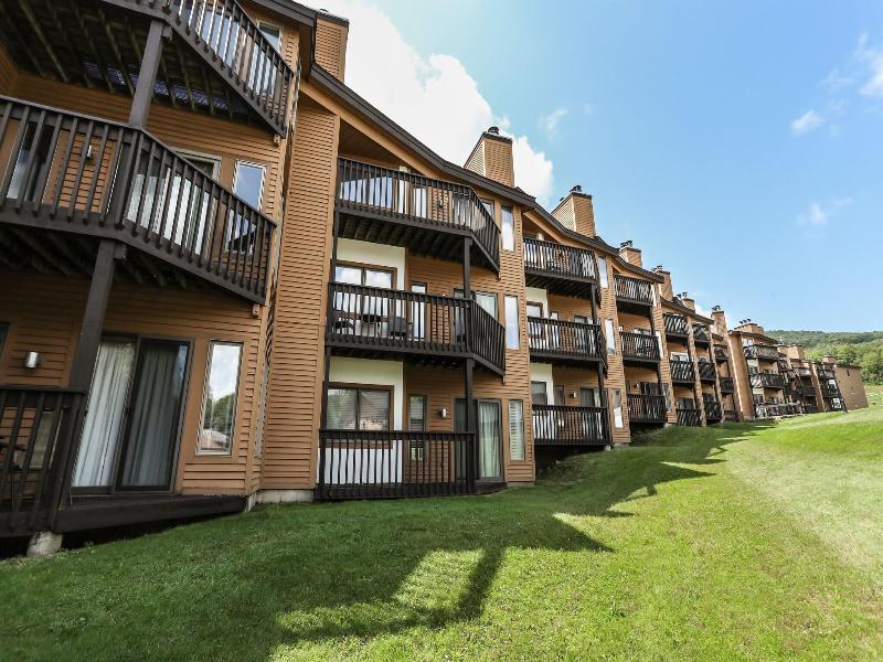 Mountain Lodge at Okemo, A Vail Resorts Property image