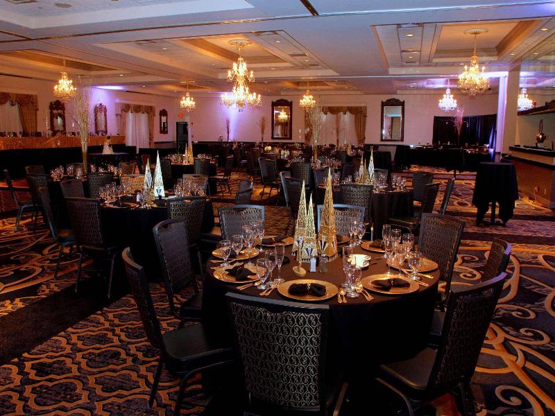 Radisson Hotel & Conference Center Rockford image