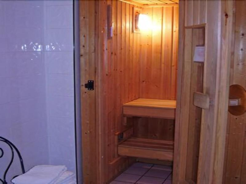 Hôtel Biney  image