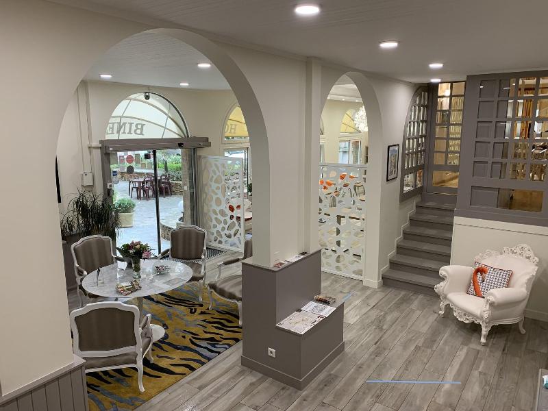Hôtel Biney  image