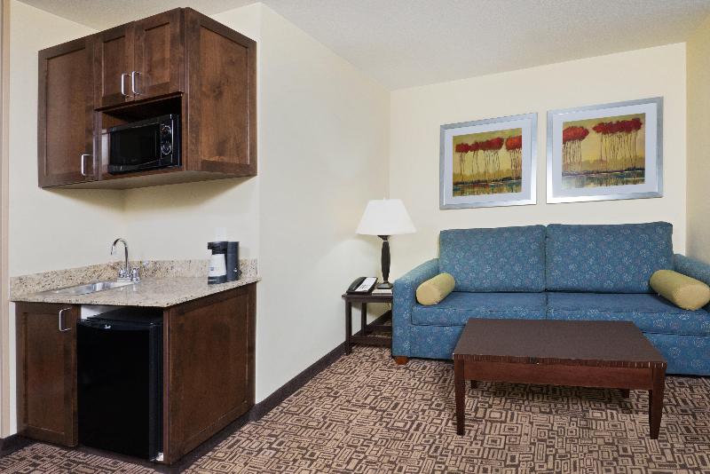 Holiday Inn Express Hotel & Suites Richfield image