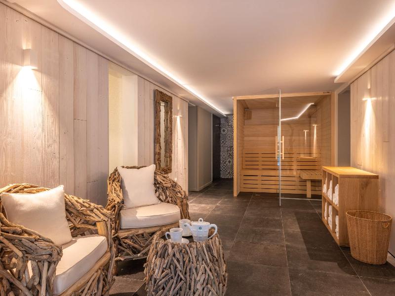 The Originals Boutique, La Villa Ouest & Spa image