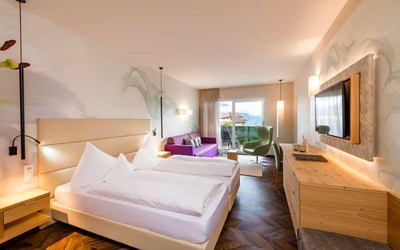 Blumenhotel image