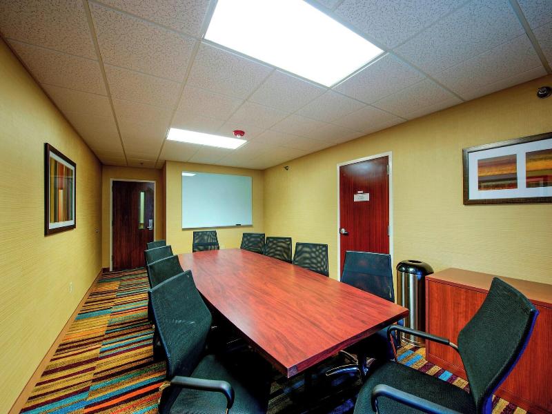 Fairfield Inn & Suites Raleigh Crabtree Valley image