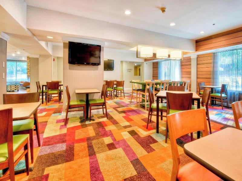Fairfield Inn & Suites Raleigh Crabtree Valley image