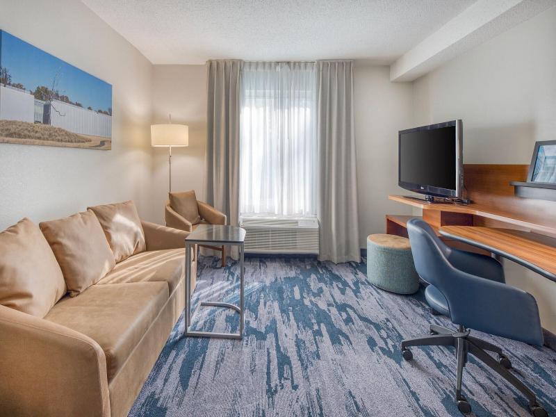 Fairfield Inn & Suites Raleigh Crabtree Valley image