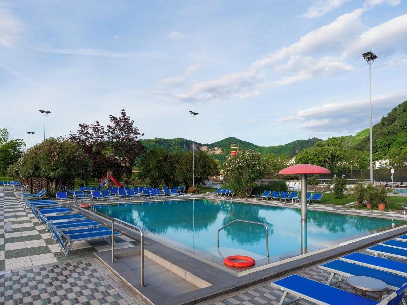 Terme Petrarca image