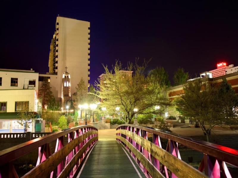 Plaza Resort Club — exterior view